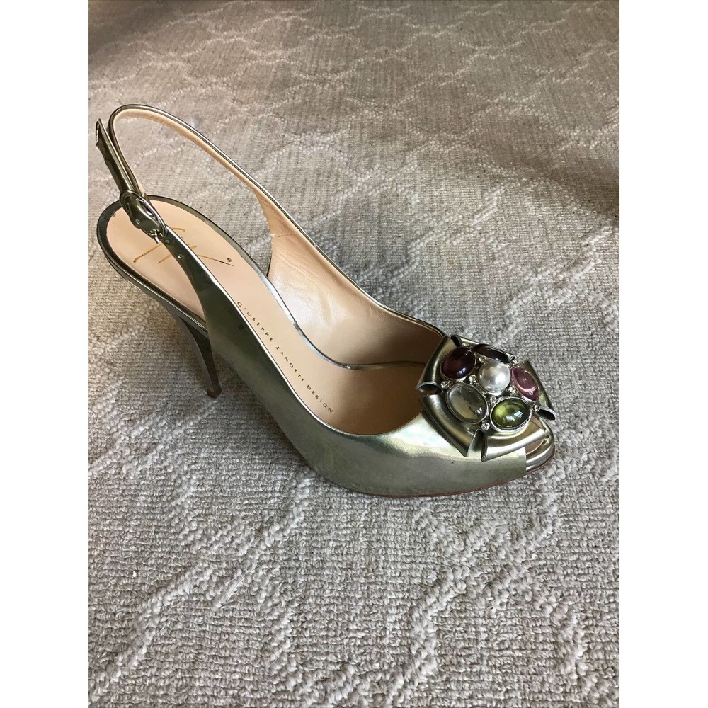 Giuseppe Zanotti Women’s sandals 8B